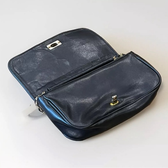 Ande Quilted Womens Crossbody Twist Lock Handbag EUC - Picture 5 of 8